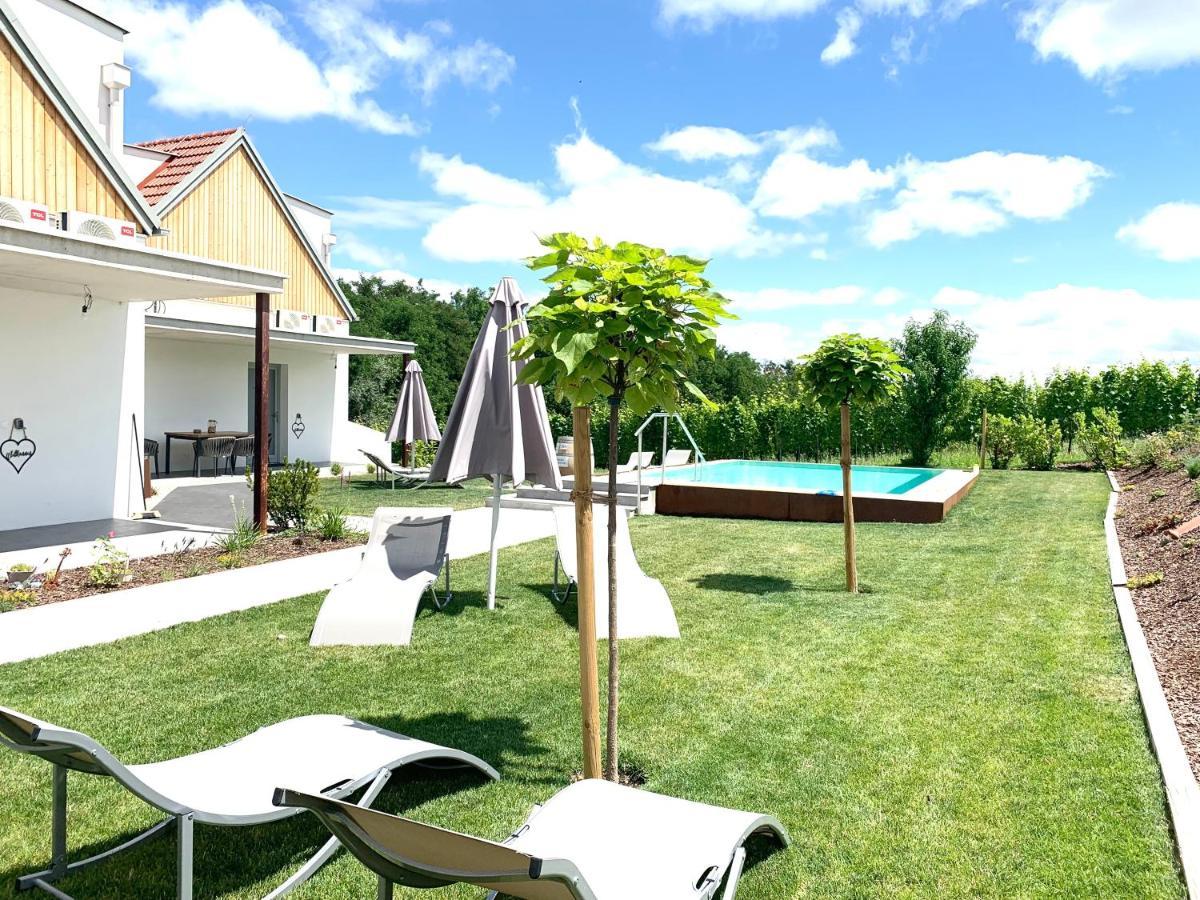 Weinberg Chalets Eisenberg an der Pinka Esterno foto